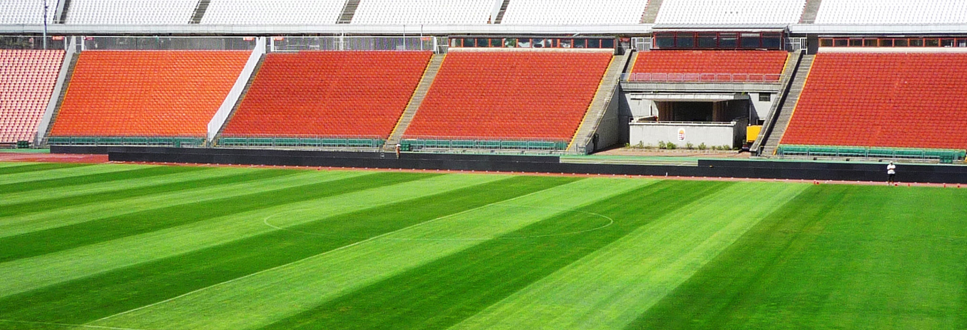 home_bg_stadion_gyepszonyeg-1